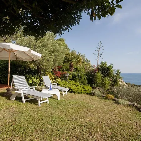 Affaccio Sul Mare Villa *