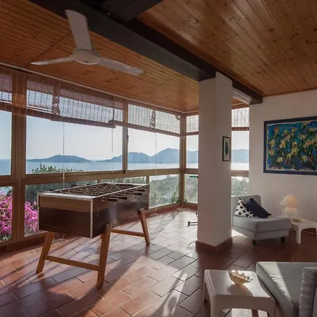 Villa Affaccio Sul Mare *